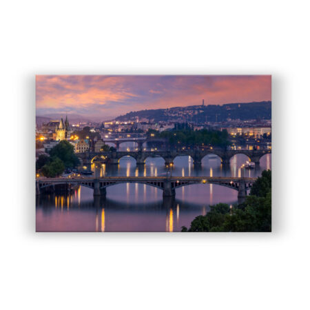 Abendlicher Blick über die Moldaubrücken in Prag Fotografie Wandbild