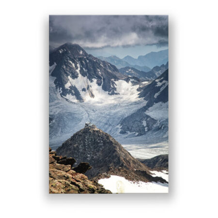 exponierte Hütte in den Alpen Fotografie Wandbild